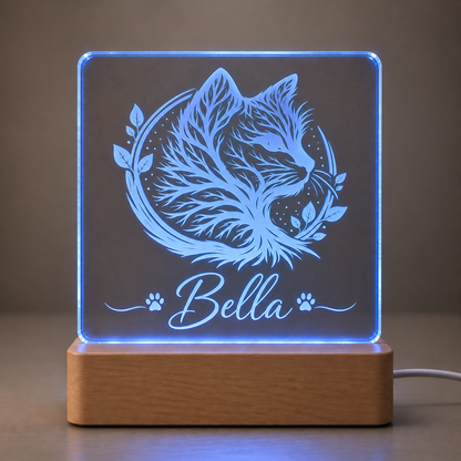 Acryl LED-lamp met lasergegraveerde kat en gepersonaliseerde naam, voorzien van een houten LED-voet met 7 lichtkleuren.