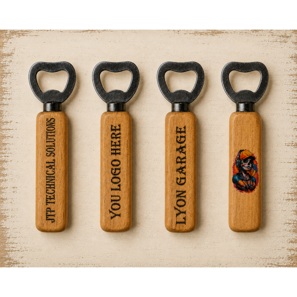 Gepersonaliseerde houten flesopener met eigen logo, naam of tekst, uitgevoerd met lasergravure of kleurrijke UV-print.